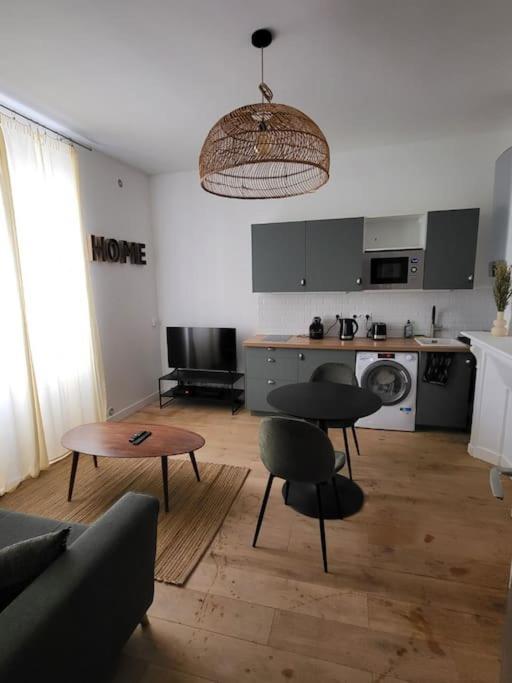 Moderne Calme Et Spacieux-centre Thuillat Apartment