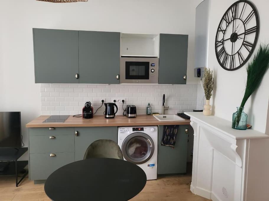Moderne Calme Et Spacieux-centre Thuillat Appartement